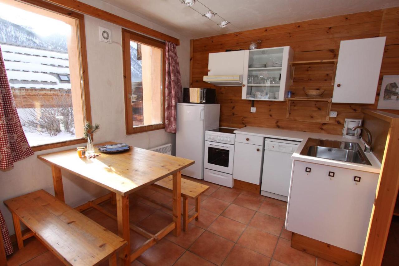 Le Leyrier Hameau Des Chazals Nevache Hautes Alpes Névache Exterior foto